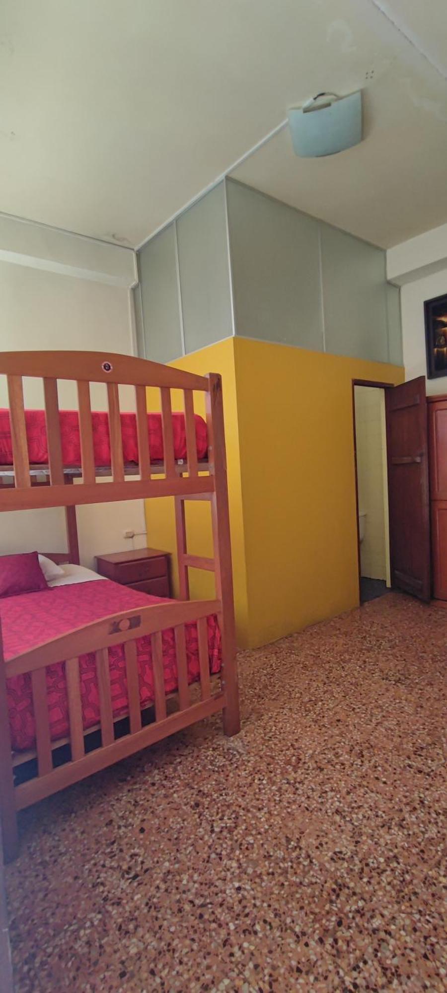 Flying Dog Hostel Iquitos Exteriör bild